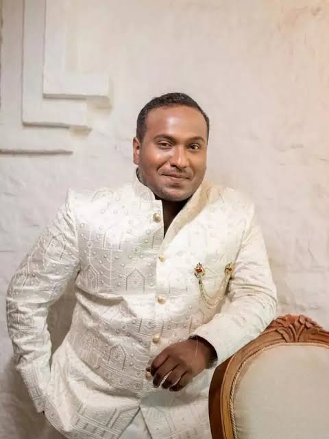 ಎಮರ್ಜೆನ್ಸಿ ಎಕ್ಸಿಟ್ನಲ್ಲಿ ಮೂವರು ಔಟ್ – ಬಿಗ್ಬಾಸ್ ಮನೆಗೆ ಎಂಟ್ರಿ ಕೊಡ್ತಾರಾ ಗಿಚ್ಚಿ ಗಿಲಿಗಿಲಿ ಪ್ರಶಾಂತ್?ಕಿಚ್ಚನ ಭೇಟಿಯಾಗದೇ ಹೊರನಡೀತಾರಾ ಮಹಾಕವಿ ಮಂಜ?
