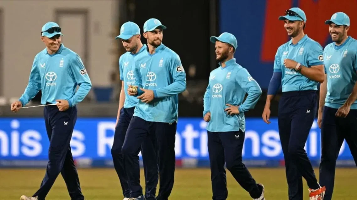 ಇಂಗ್ಲೆಂಡ್ ತಂಡಕ್ಕೆ ODI ಗ್ರಹಣ – 3 ವರ್ಷ.. 34 ಸೋಲು.. ಏನಾಗಿದೆ?ಲಂಕಾ, ಪಾಕ್ ಎದುರಲ್ಲೂ ಫ್ಲ್ಯಾಪ್