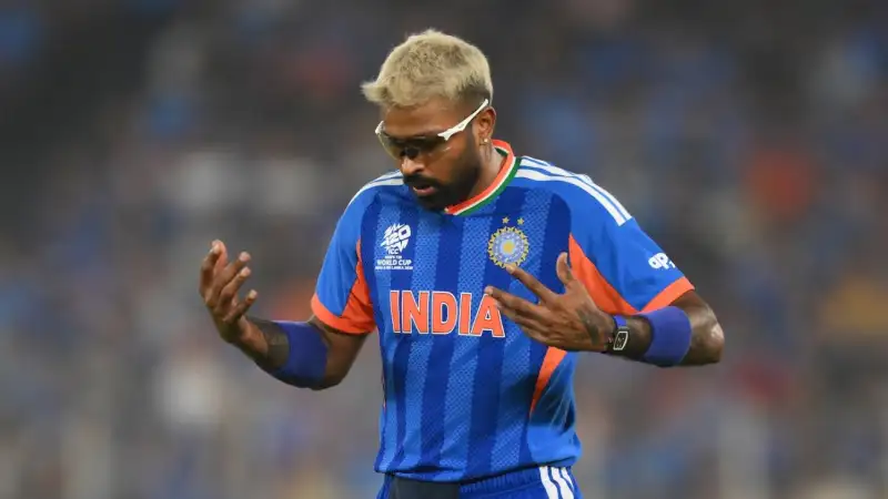 ರಣಜಿಯಲ್ಲಿ ಡ್ರಾ.. ಕರ್ನಾಟಕಕ್ಕೆ ಕಷ್ಟ IPLನಲ್ಲಿ ಮಾತ್ರ ಆಡೋದಾ ಪಾಂಡ್ಯ?ವಿಶ್ವಕಪ್.. RO-KOಗೆ ಗ್ರೀನ್ ಸಿಗ್ನಲ್