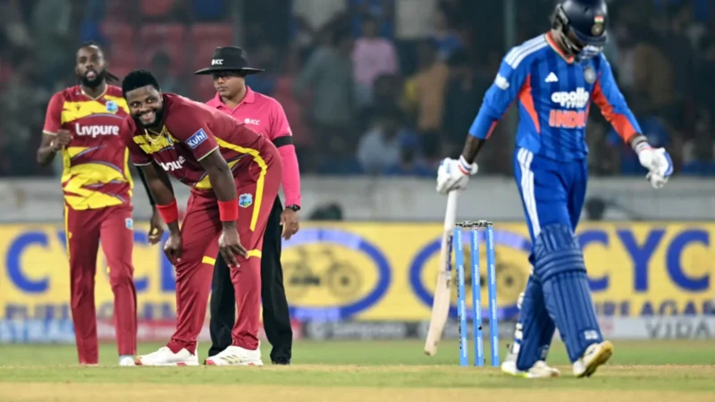 4 ಮ್ಯಾಚ್.. 879 ರನ್ಸ್! – ಭಾರತದ ಬೌಲಿಂಗ್ ಬರ್ಬಾದ್ನಂ.1 ತಂಡಕ್ಕೆ ವಿಂಡೀಸ್ ಬರೆ!  