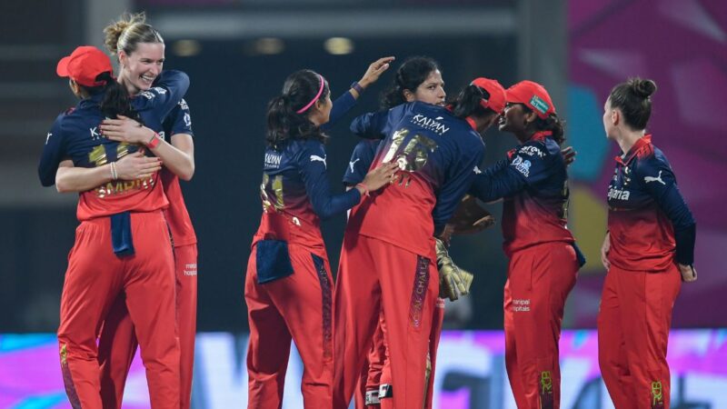 RCB ಅಖಾಡಕ್ಕೆ ಕನ್ನಡತಿ – ಸ್ಮೃತಿ ಕ್ಯಾಂಪ್ ನಲ್ಲಿ ಯಾರೆಲ್ಲಾ?WPLಗೆ ಕಾಲಿಟ್ಟ 15 ವರ್ಷದ ಕಾಶ್ವಿ