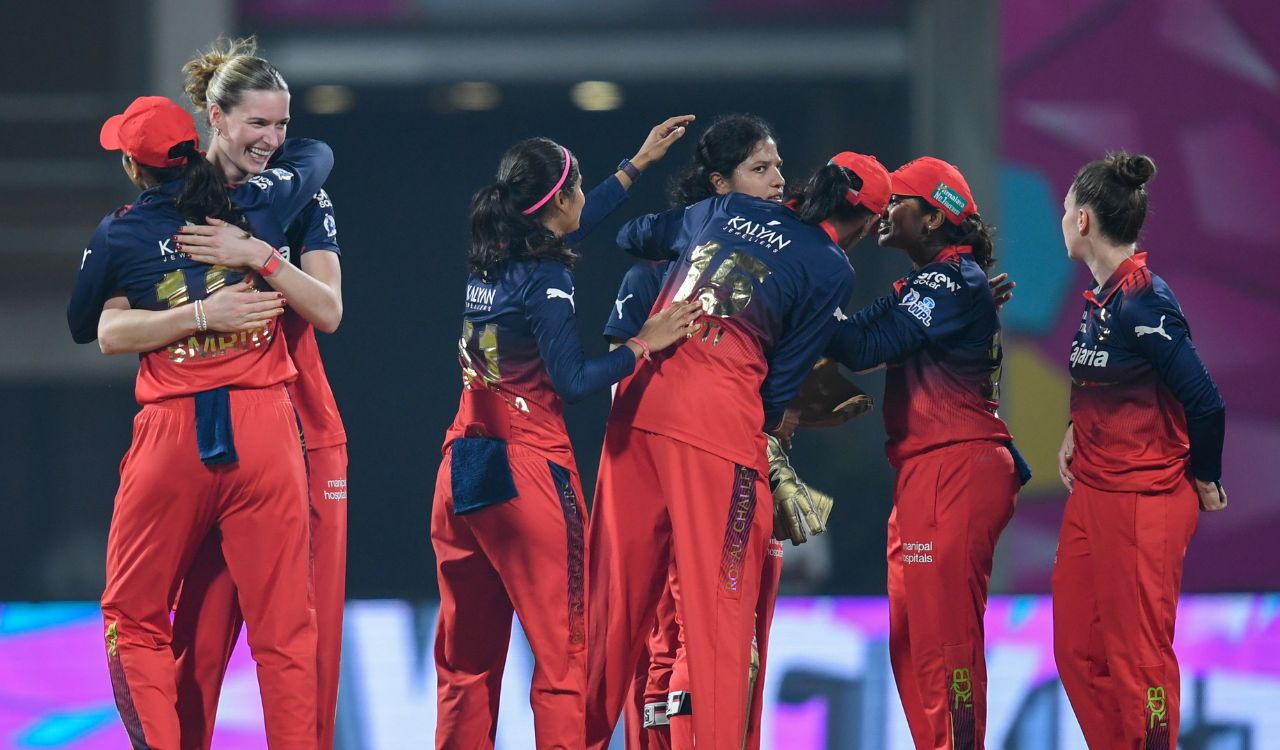 RCB ಅಖಾಡಕ್ಕೆ ಕನ್ನಡತಿ – ಸ್ಮೃತಿ ಕ್ಯಾಂಪ್ ನಲ್ಲಿ ಯಾರೆಲ್ಲಾ?WPLಗೆ ಕಾಲಿಟ್ಟ 15 ವರ್ಷದ ಕಾಶ್ವಿ