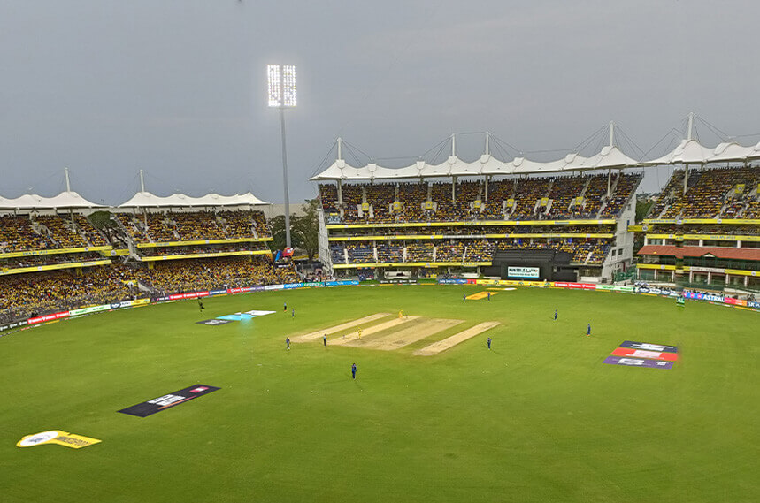 IPL ಪಿಚ್ ಗಳೇ ಬೌಲರ್ಸ್ ಗೆ ವಿಲನ್ – 3ನೇ ಪಂದ್ಯಕ್ಕೂ FLAT ಟ್ರ್ಯಾಕ್ಇಲ್ಲಿ ಹಾರಾಟ.. ವಿದೇಶಗಳಲ್ಲಿ ಒದ್ದಾಟ!