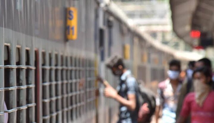 ಮೈಸೂರು ದಸರಾಕ್ಕೆ ರೈಲ್ವೆ ಇಲಾಖೆ ಗುಡ್‌ನ್ಯೂಸ್ – ಬೆಂಗಳೂರು–ಮೈಸೂರು ನಡುವೆ ಹೆಚ್ಚುವರಿ ವಿಶೇಷ ರೈಲು