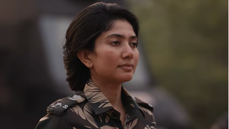 ಸೀತೆ ಸಾಯಿಪಲ್ಲವಿ ಇದೀಗ ಪೊಲೀಸ್ – ತಮಿಳುನಟ ಧನುಷ್ ಜೊತೆ ಡಿಂಪಲ್ ಸುಂದರಿ ಖಡಕ್ ಲುಕ್